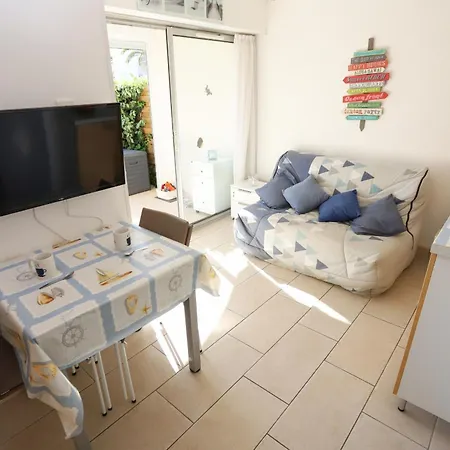 St Cyprien Avec Piscine